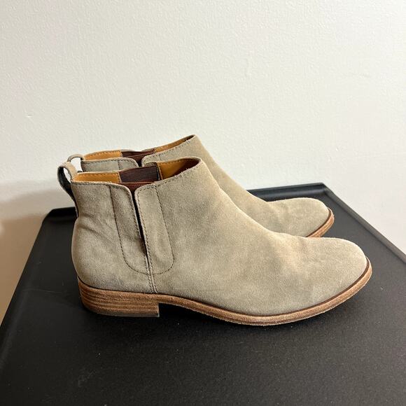 Kork-Ease Velma Suede Chelsea Boot LAST CALL - Picture 1 of 7
